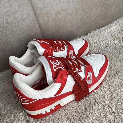 LV TRAINER SNEAKER