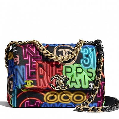 CHANEL 19 QUILT FLAP HANDBAG - (Styles Available)